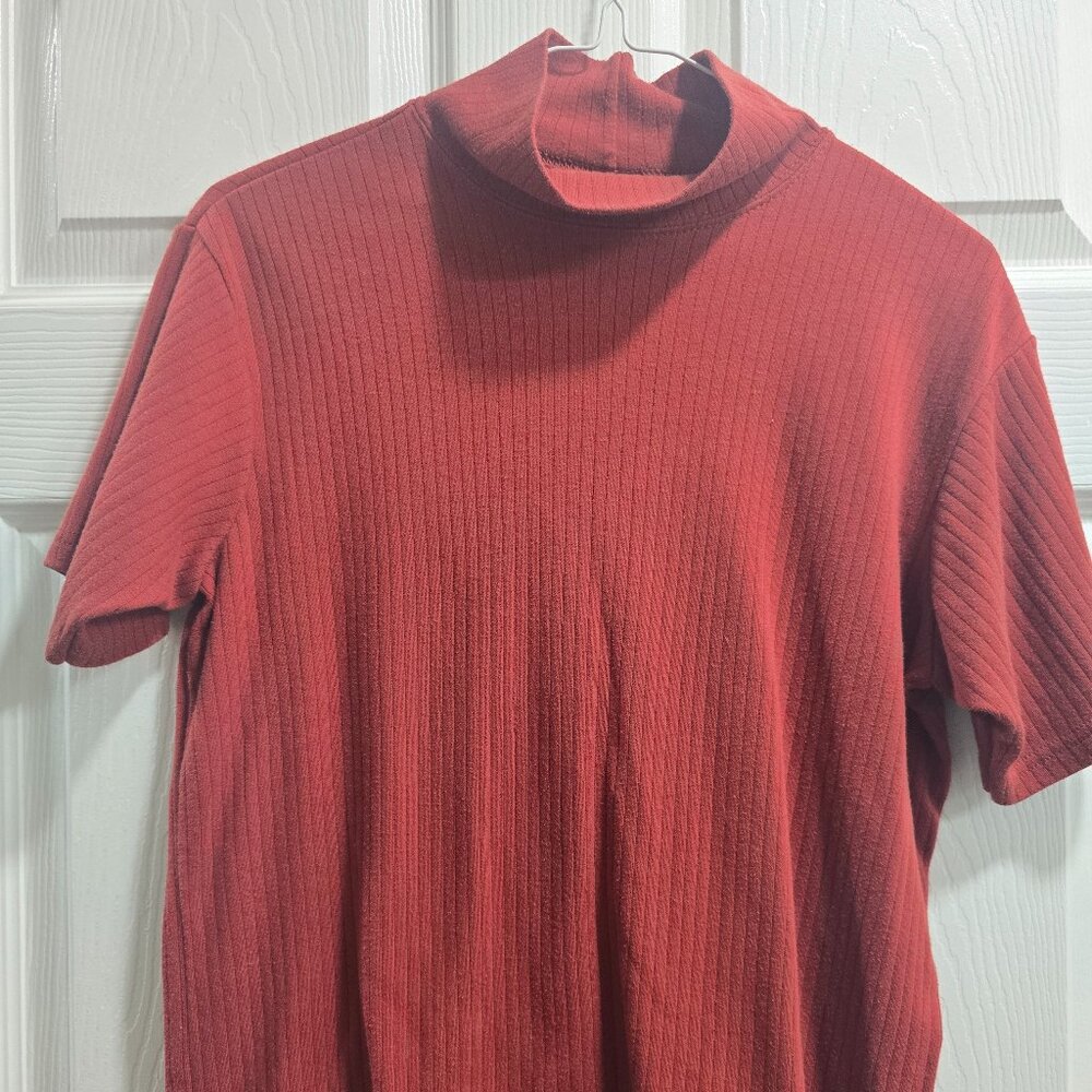 Bobbie Brooks Mock Turtleneck Blouse SS Ribbed Rust Color Cotton Blend